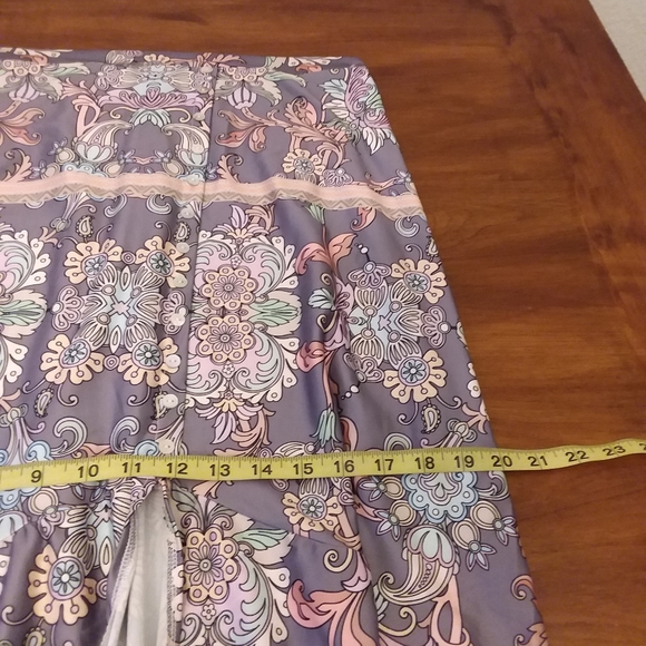 UDear Skirt - Picture 8 of 12